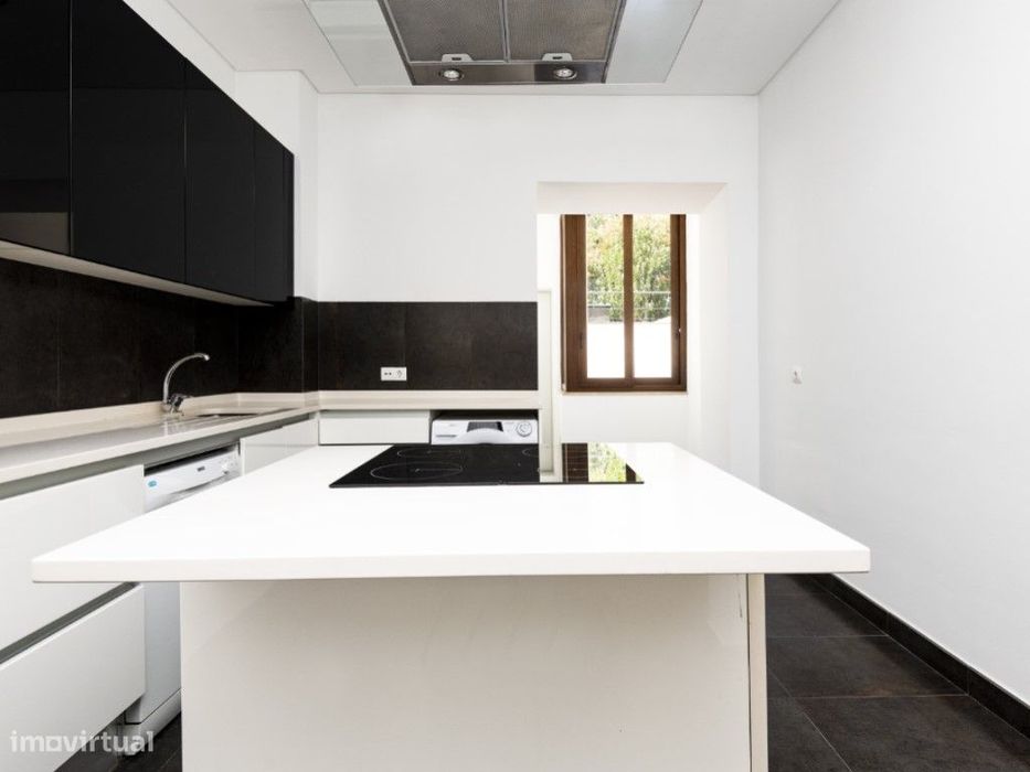 Apartamento T4 nas Avenidas Novas
