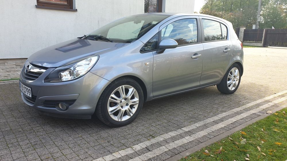 Opel corsa D 1.4