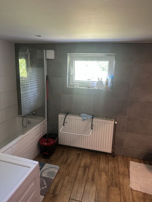 Połowa domu 90 m² z dużym podwórkiem