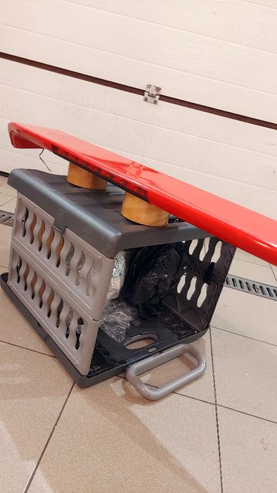 Spojler tylny Hella BMW e36 Sedan Coupe ze światłem stopu Oryginalny.