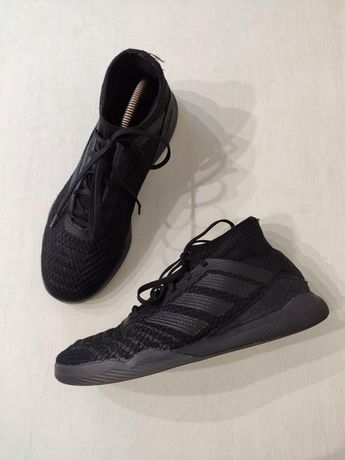 Adidas predator черные лёгкие летние кроссовки
