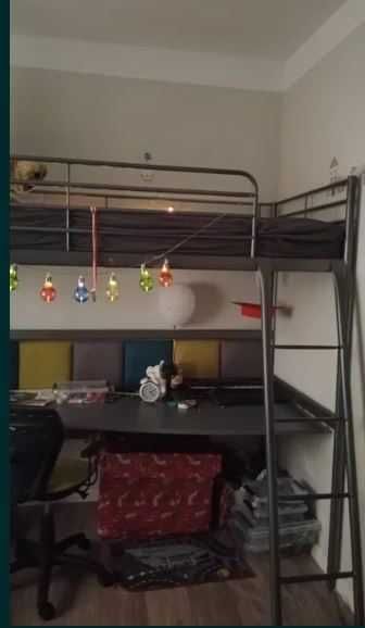 Łóżko piętrowe z biurkiem, Ikea SVARTA 90x200 cm