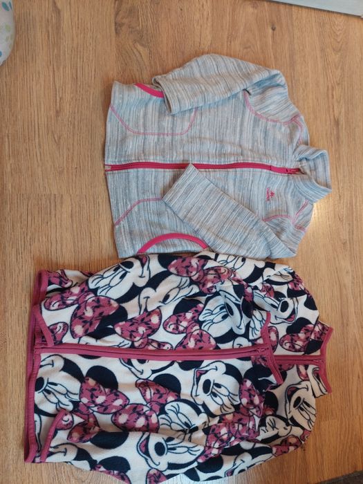 3 bluzy polarowe zapinane na zamek 110/116