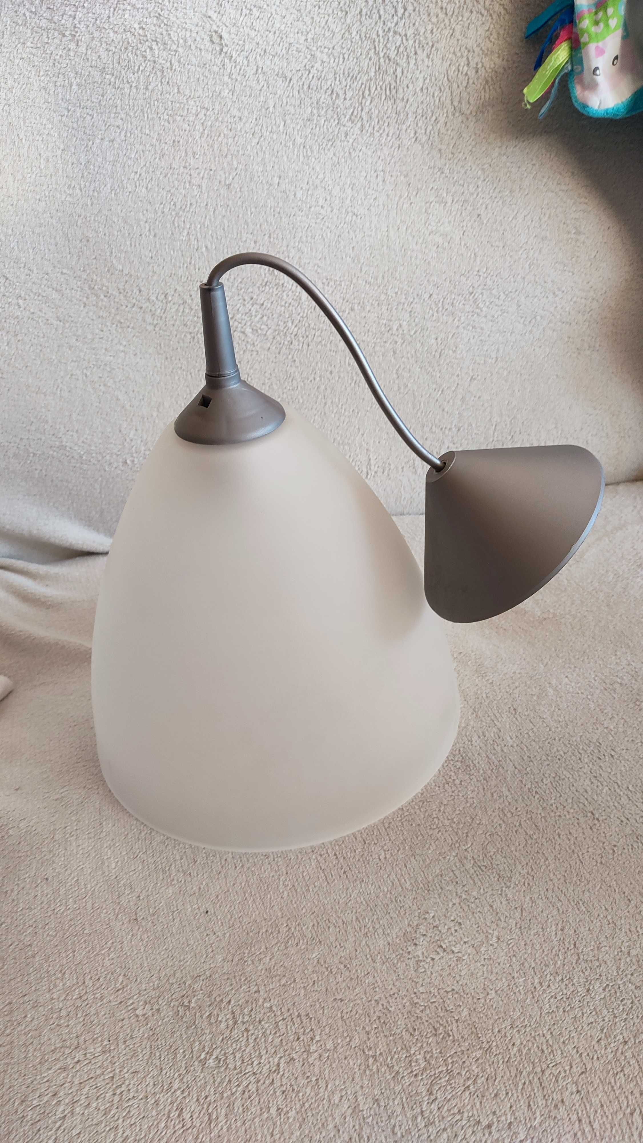 Lampa wisząca sufitowa 60W E27 klosz szklany żyrandol