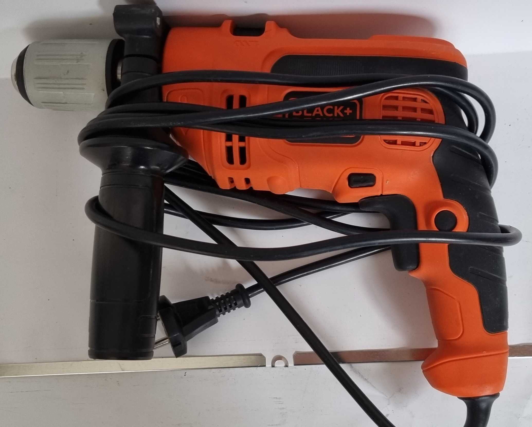 Wiertarka sieciowa Black & Decker KR 604