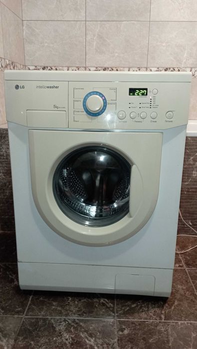 Пральна машина  LG WD-10180N