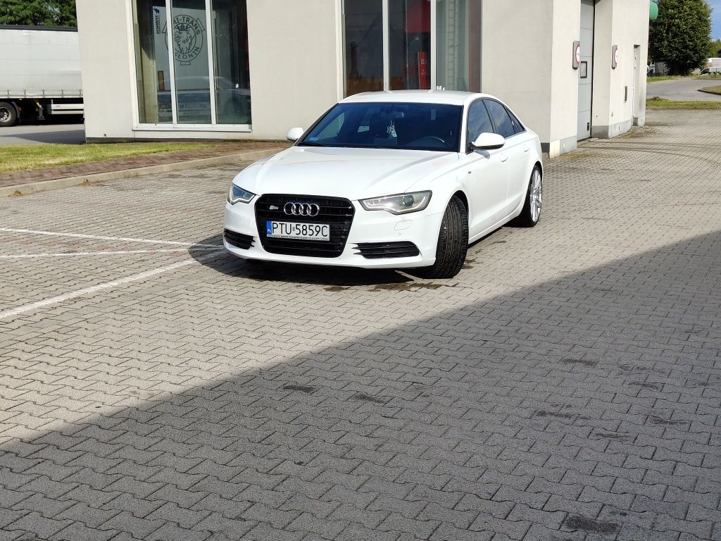 Audi A6 S-Line biała perła