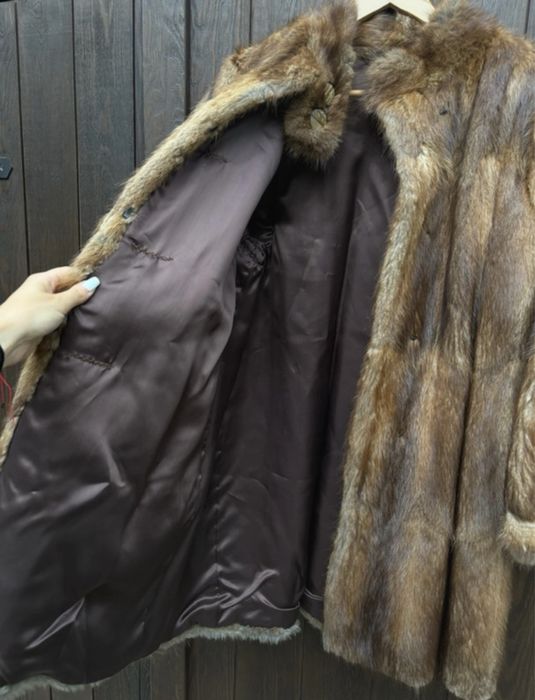 Prawdziwe futro z norek płaszcz brązowy długi