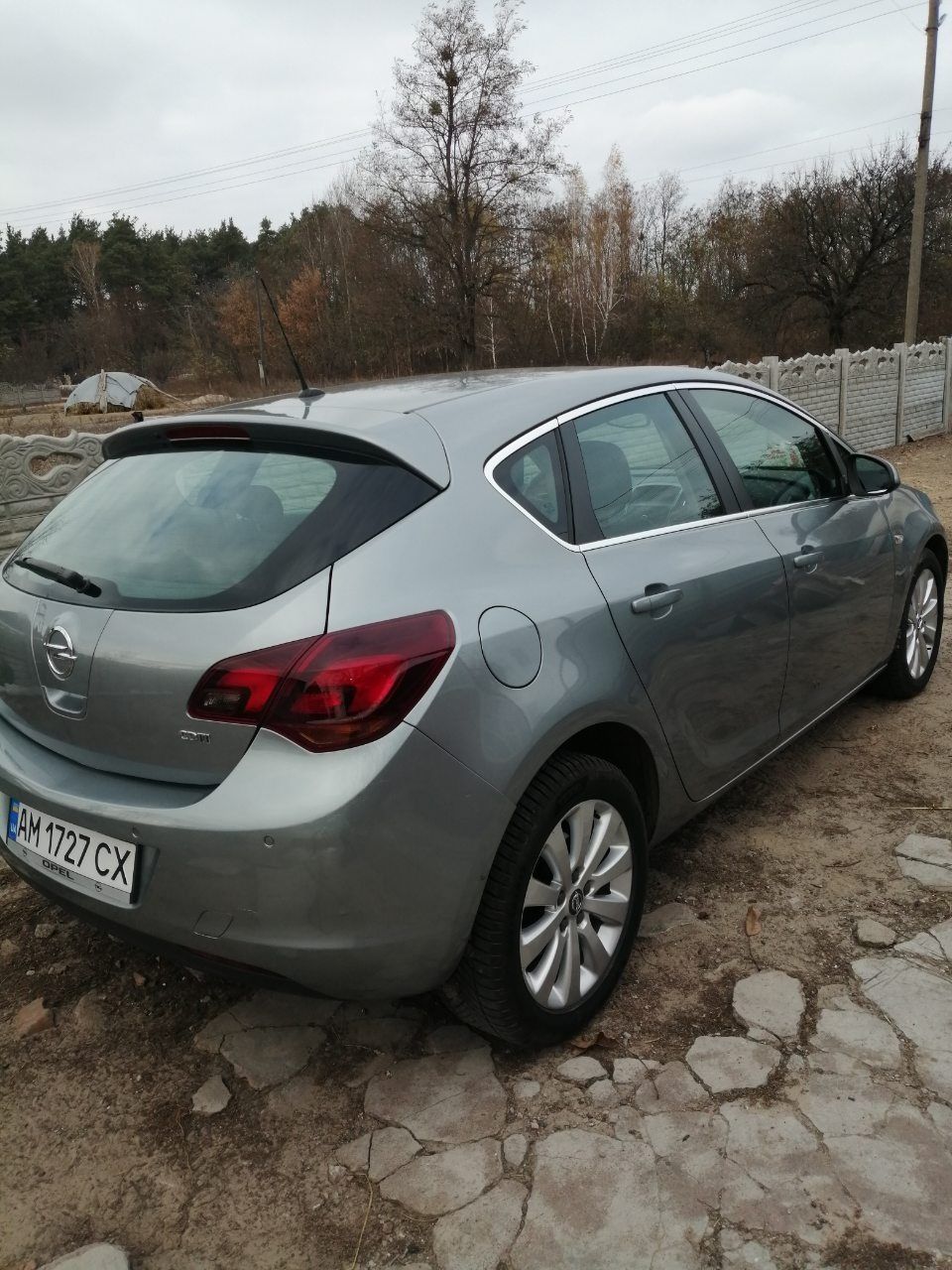 Продам Opel Astra J 2010