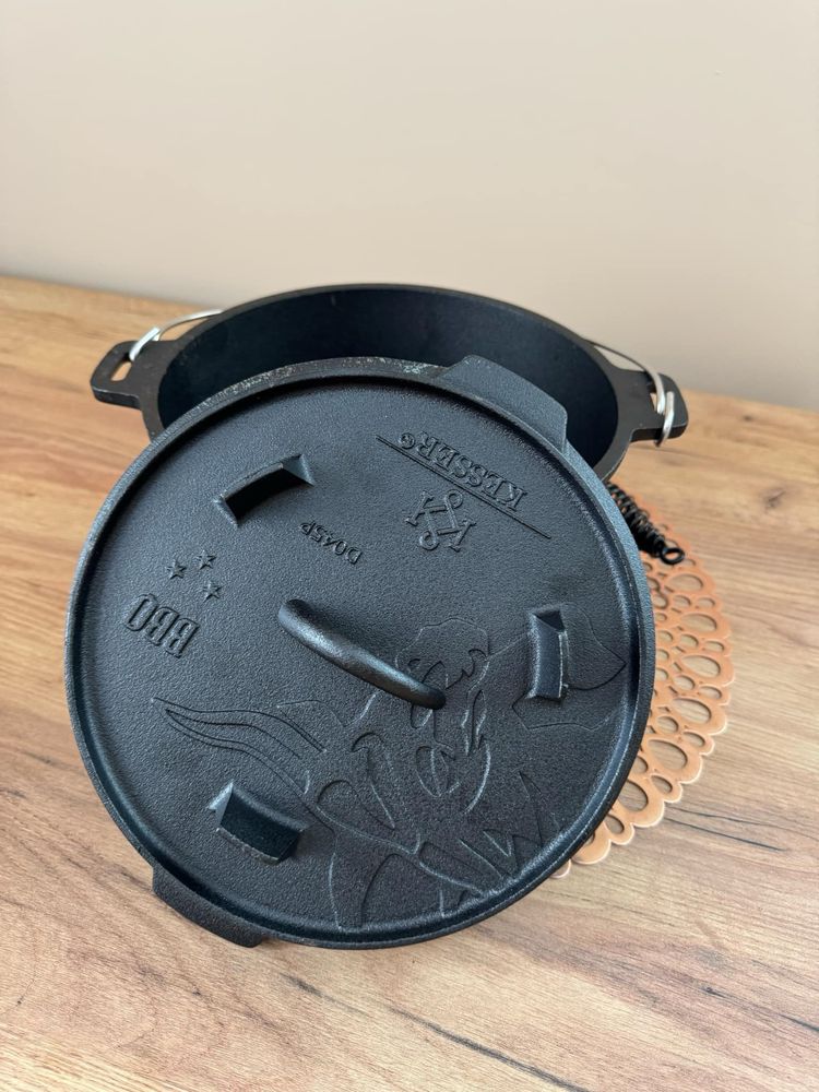 Kociołek żeliwny 4.8l