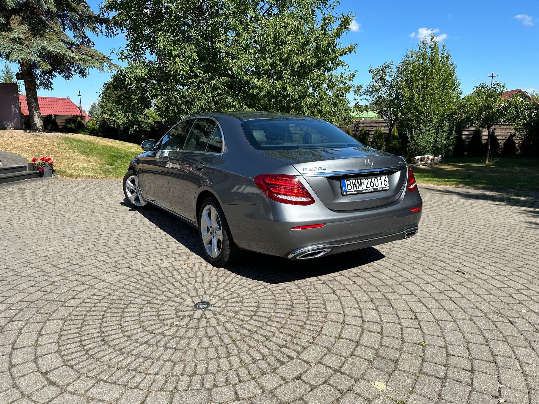 Mercedes-Benz Klasa E Mercedes E220D 4MATIC