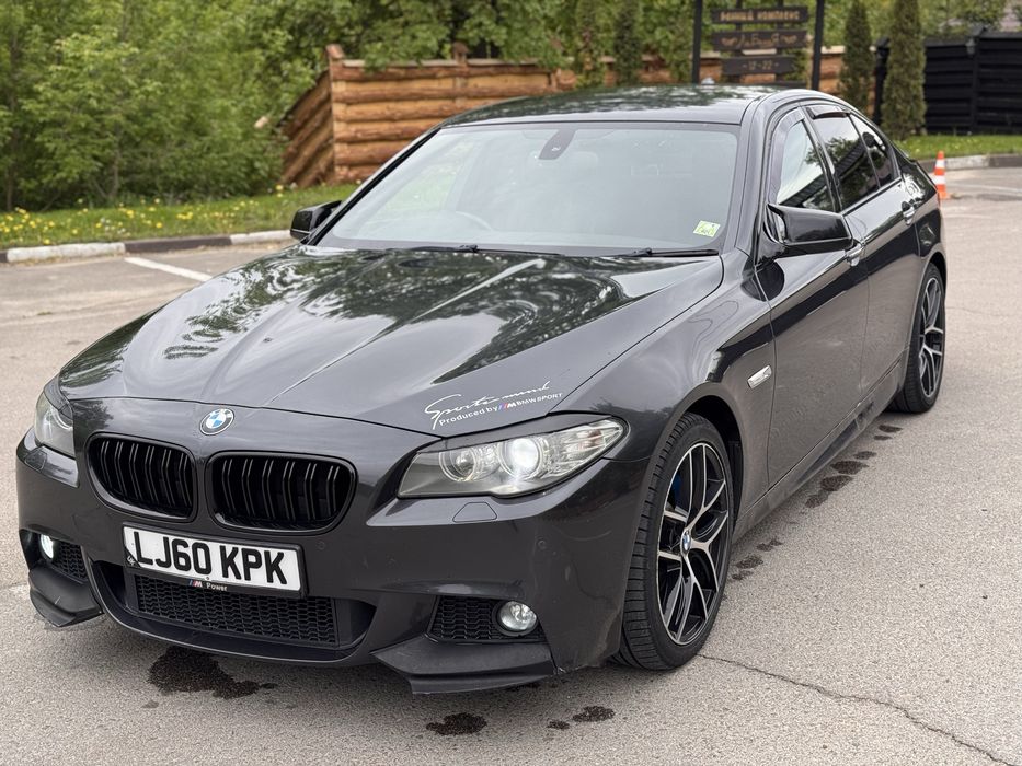 Бампер задній bmw f10 2010-2015р 530d