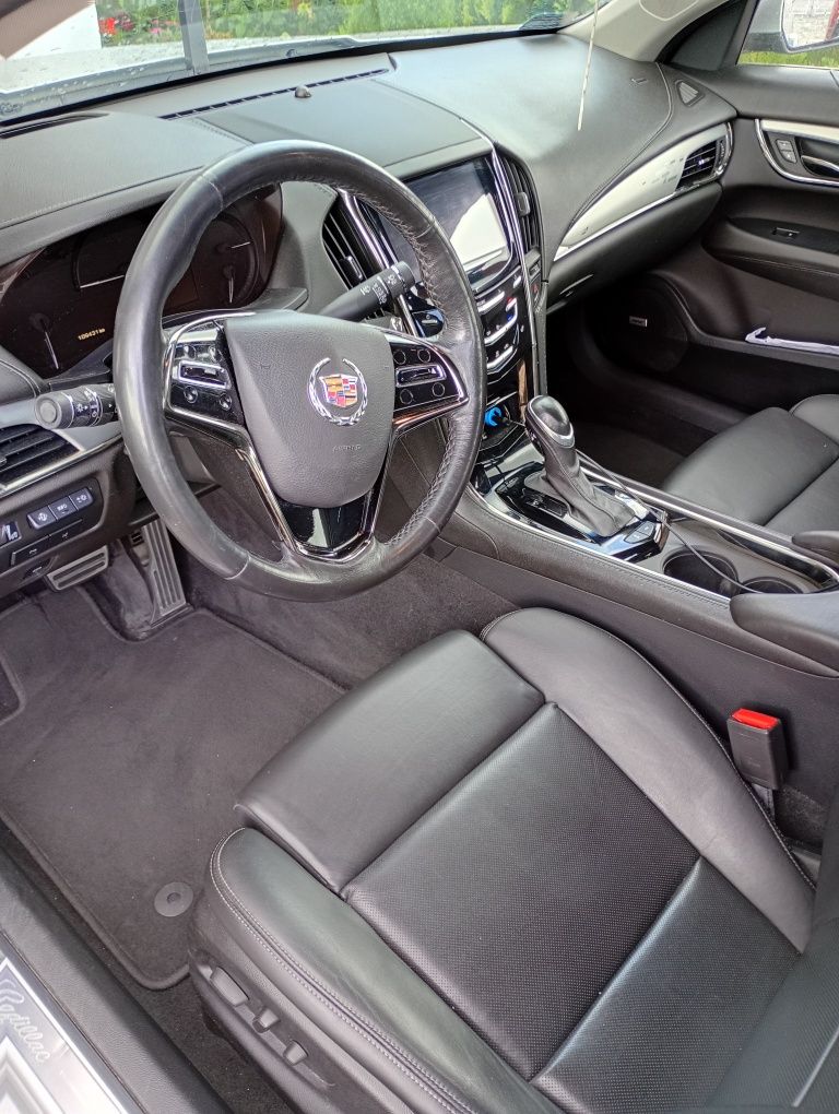 Cadillac ATS. Stan idealny!! Niski przebieg!