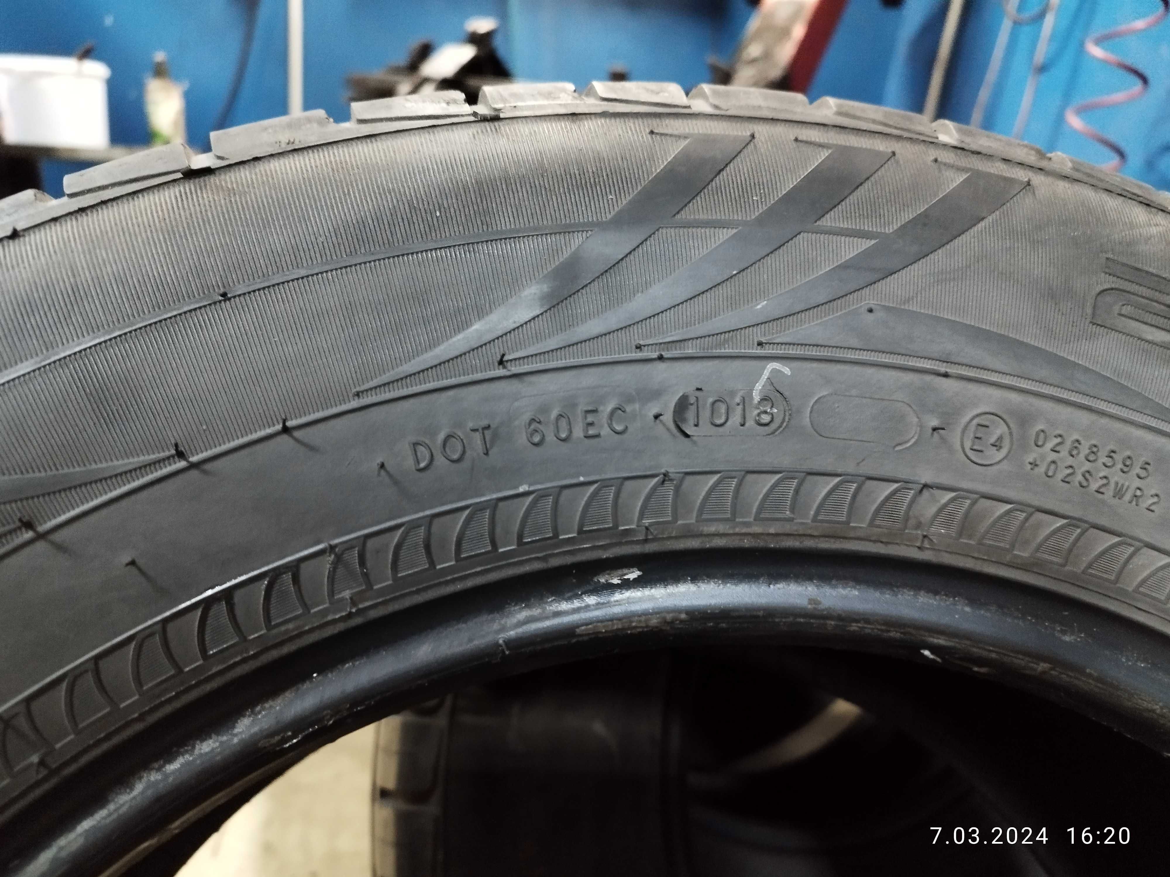 Komplet używanych opon Nokian 235/65 R17 letnie