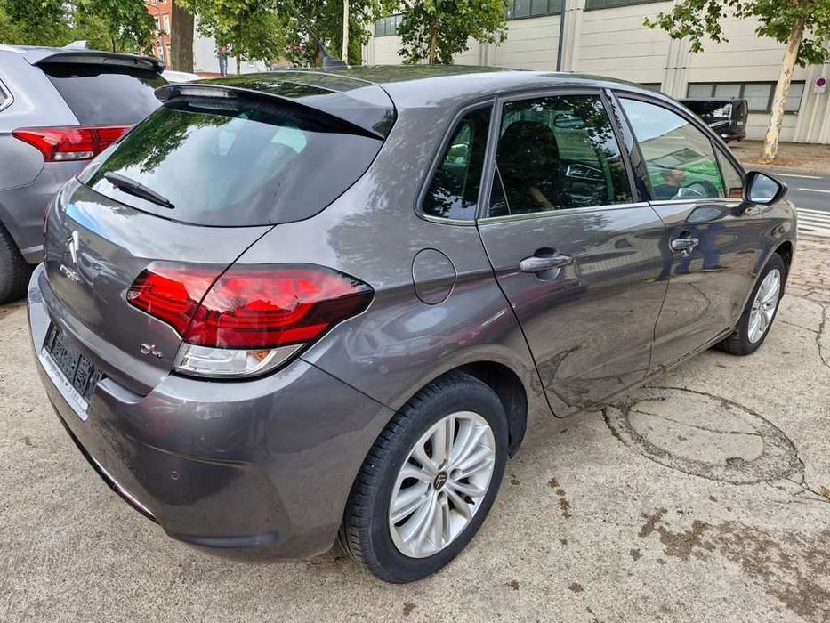 Бампер Citroen C4 II запчастини Ситроен С4 2 разборка