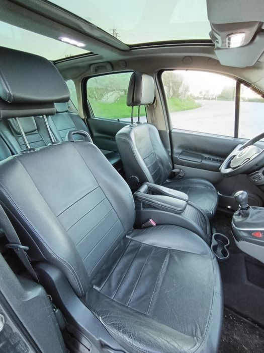 Renault Scenic II 1.5dci - 105cv Luxe - Full Extras