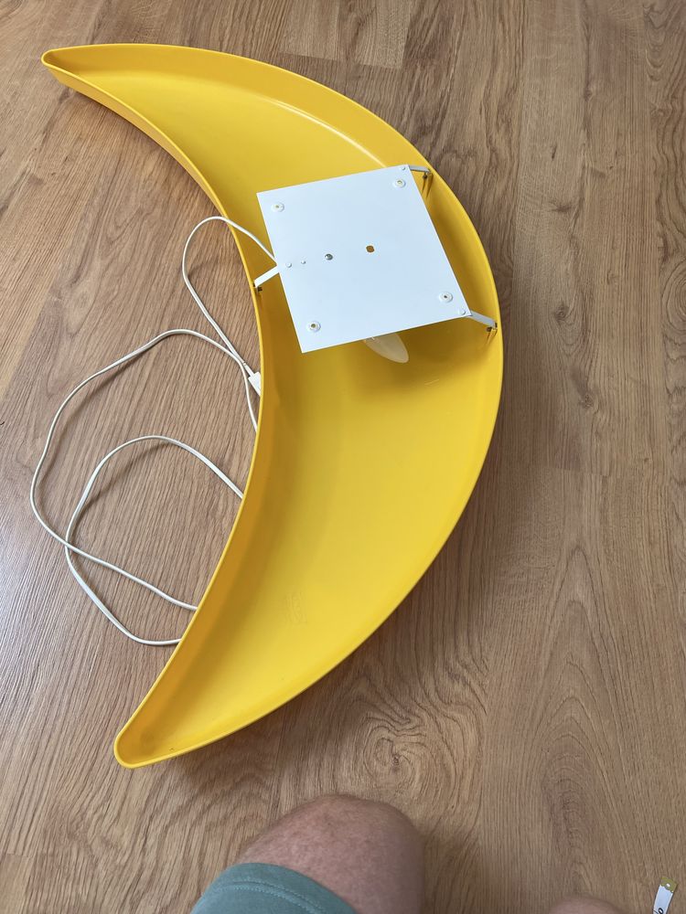 Lampa na sciane ksierzyc dla dziecka