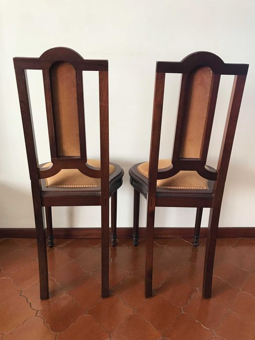 Cadeiras almofadas estilo romântico