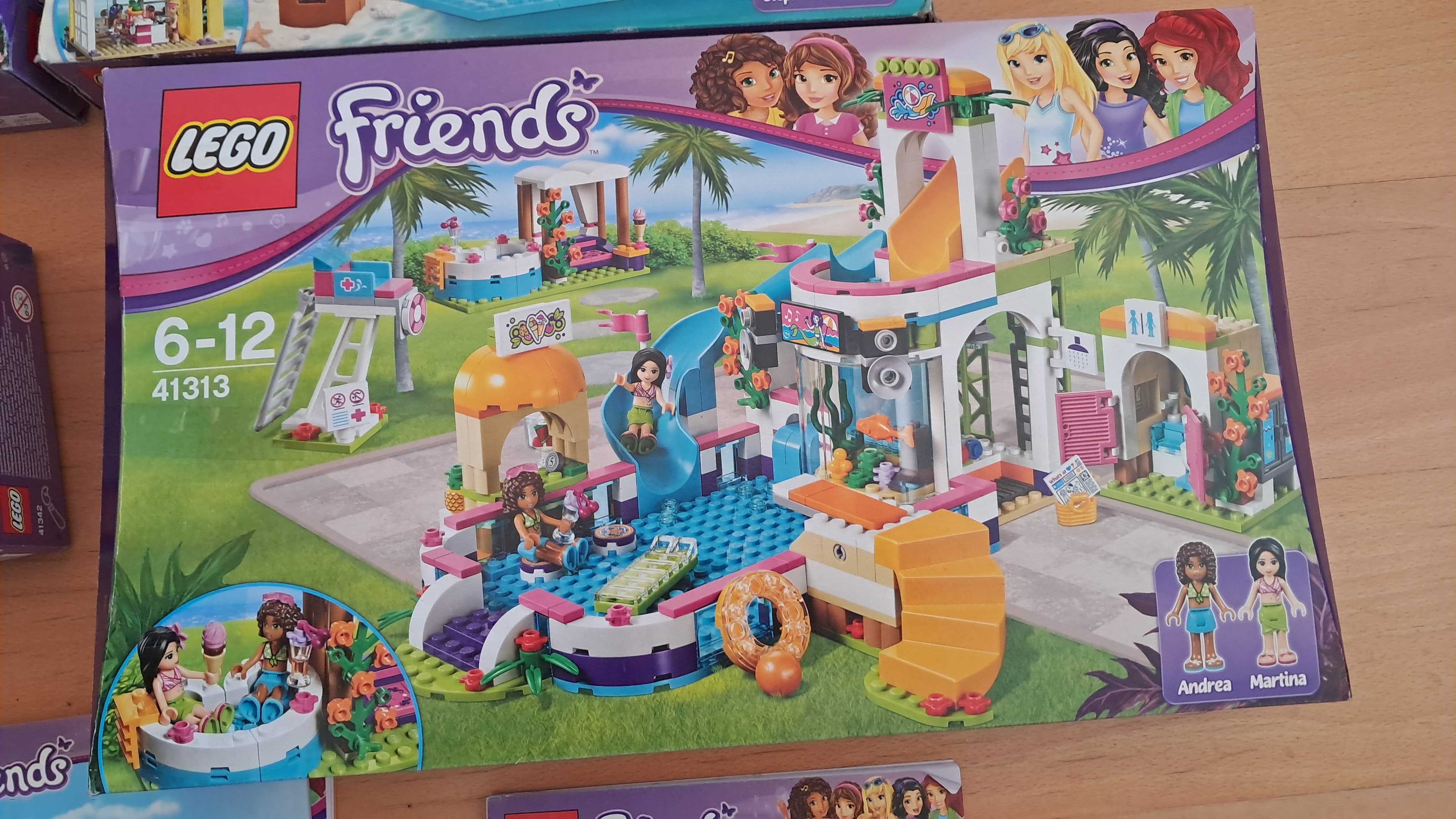Lego Friends - Vendo 6 conjuntos completos pouco usados -  Baratos