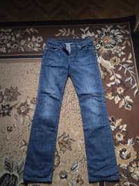 Джинсы Levis отличное состояние