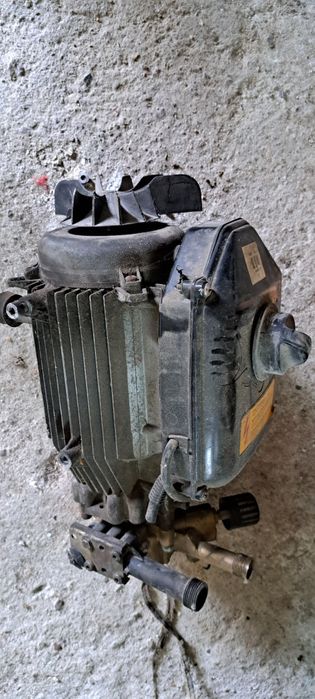 Silnik do motorówki - odpala, do naprawy