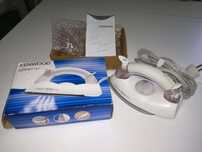 Ferro de viagem a vapor da marca kenwood