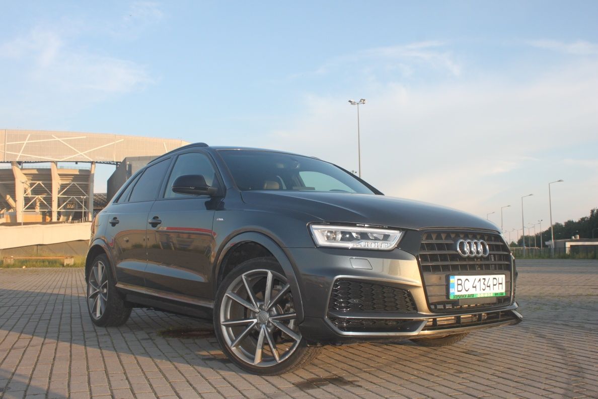 Audi Q3 хороший автомобіль