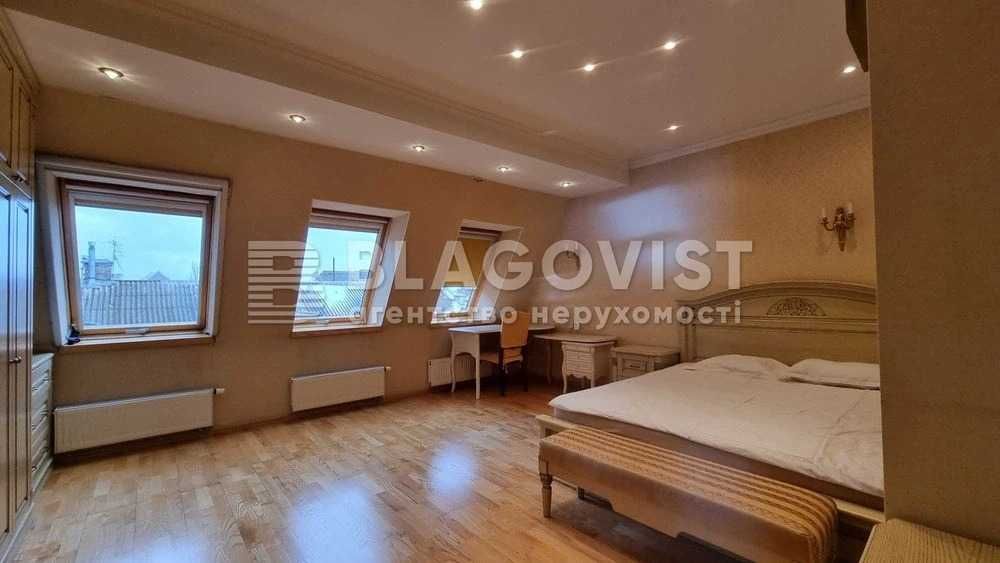 Продам 4к квартиру Гончара/Рейтарська/Золоті Ворота