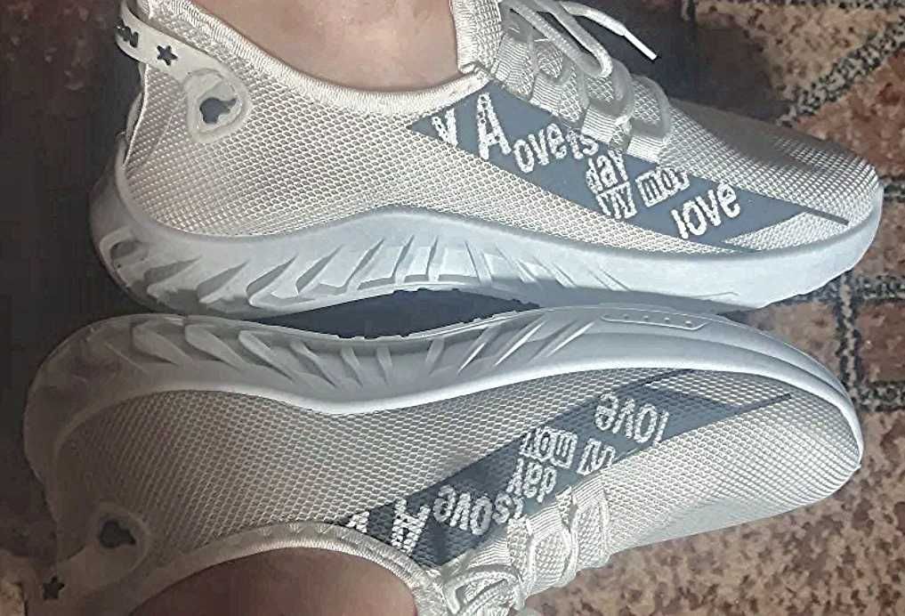 Кроссовки 41-42 размер