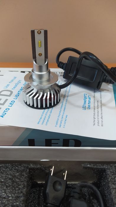 Лампы в фары  Led H7