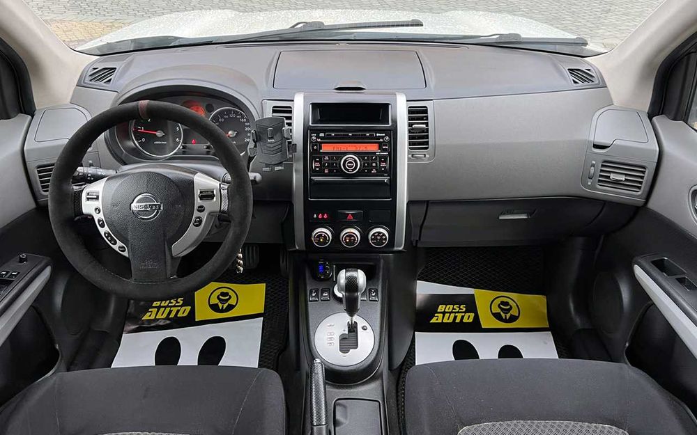 Nissan X-trail  2008