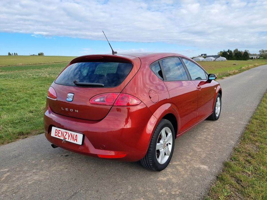 Seat Leon **1.6 benzyna 2009 rok**Piękny Kolor**Bez Korozji**Opłacony**