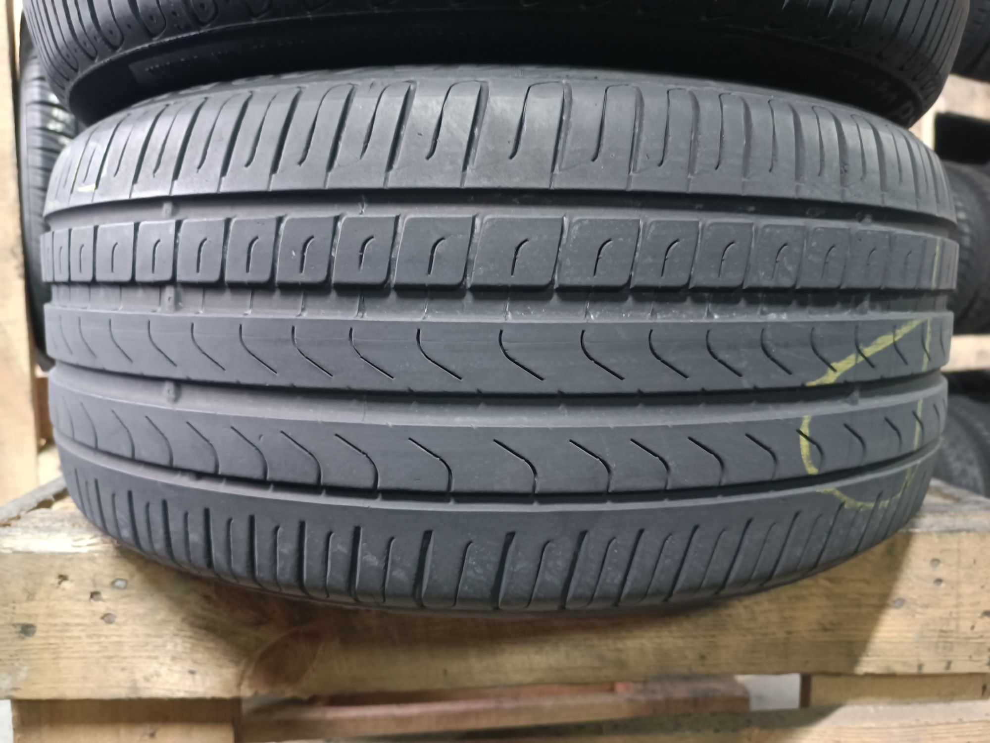 Літні шини PIRELLI 245/40 R18 резина Р18