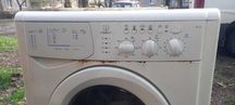 Продам пральну машину Indesit