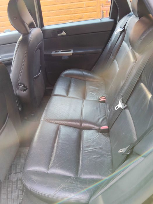 VOLVO V50 2006r. MOMENTUM, uszkodzony silnik