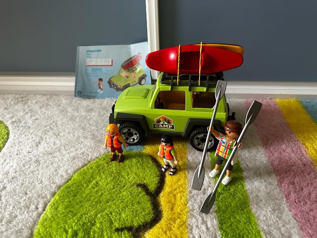 Playmobil Summer Fun 6889 Samochód terenowy z kajakiem