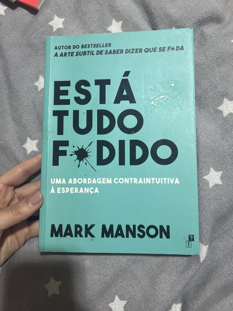 Livro “está tudo fodido” de Mark Manson