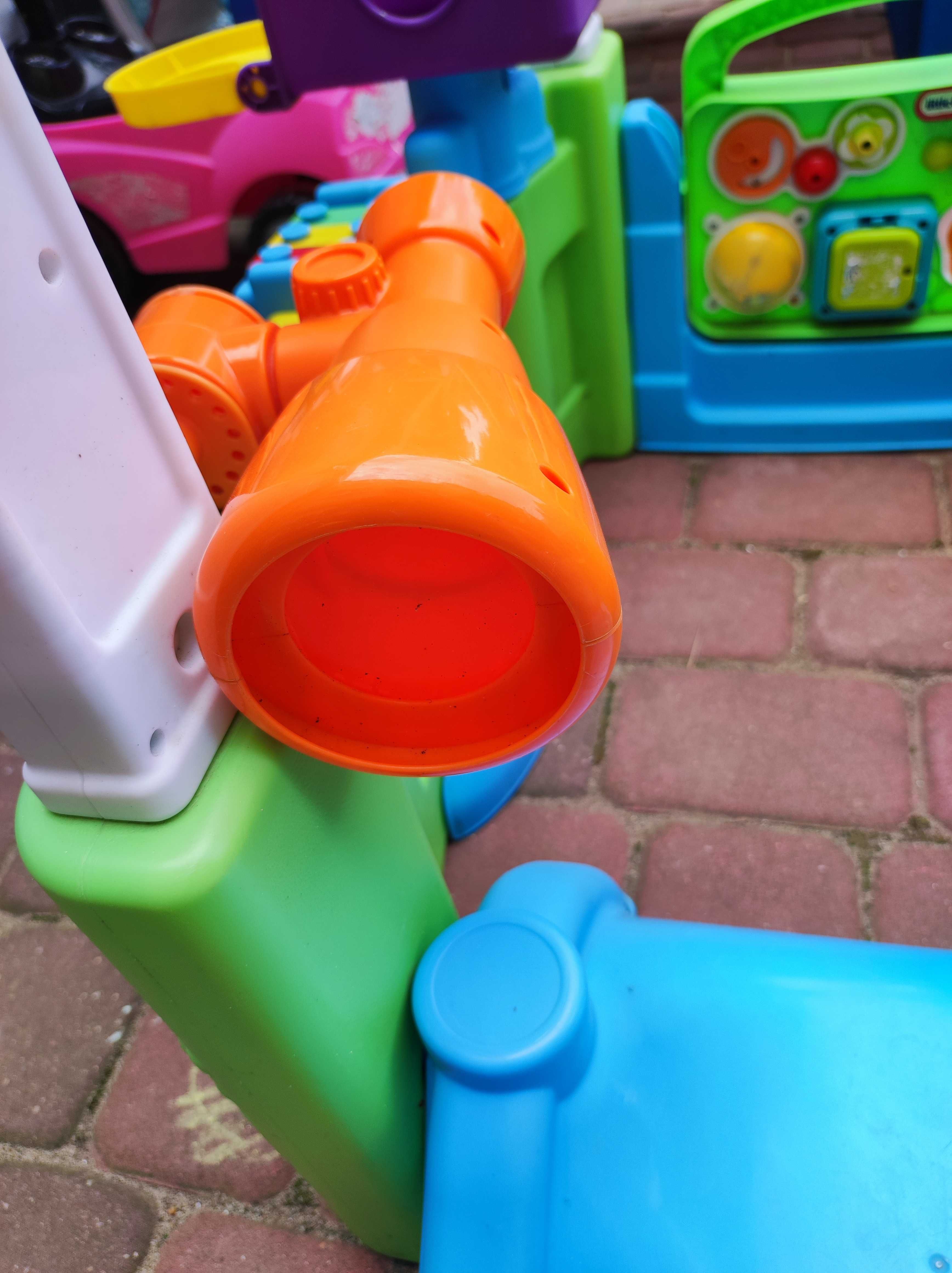 Domek Little tikes