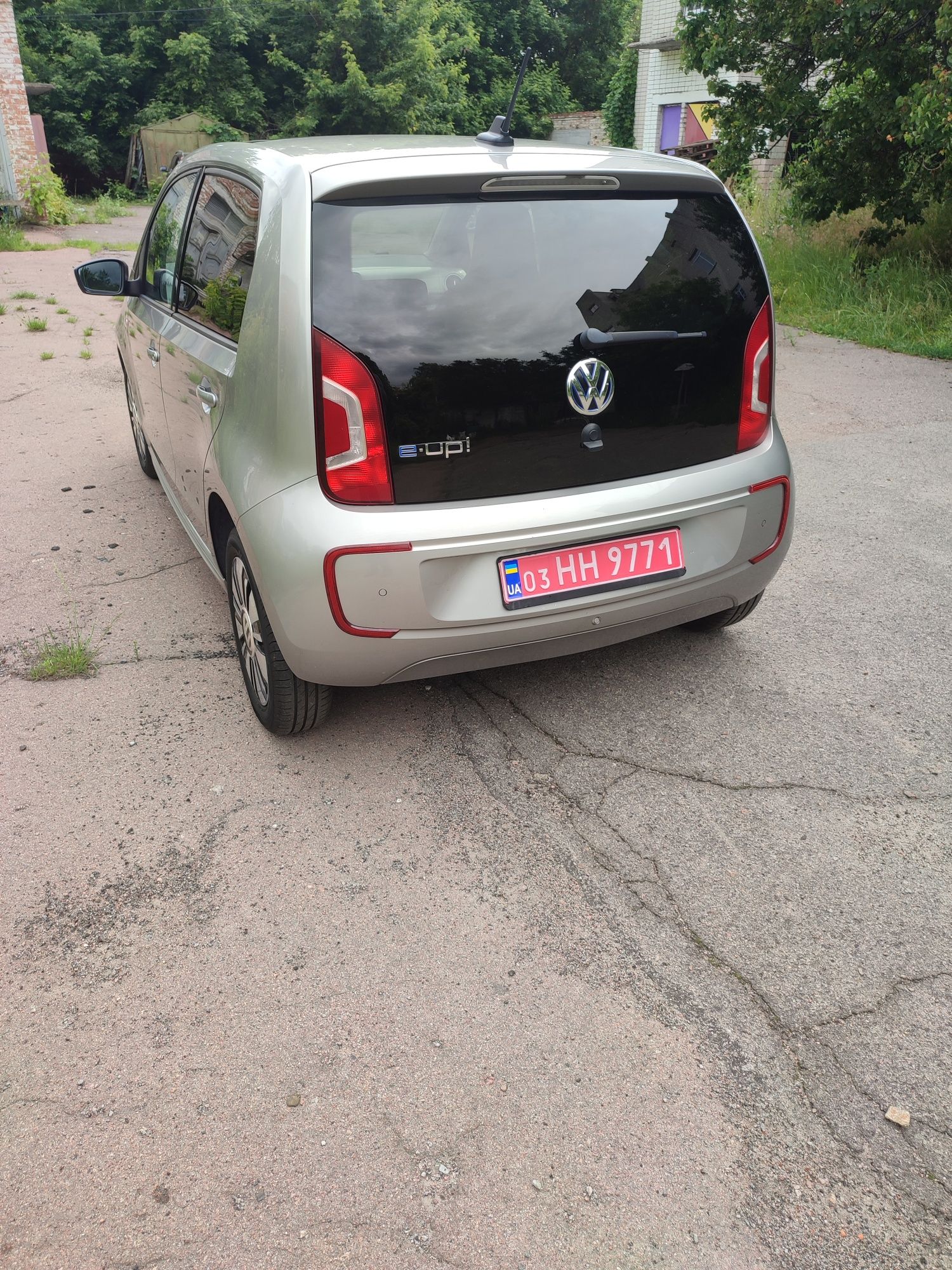 Продам Volkswagen E Up