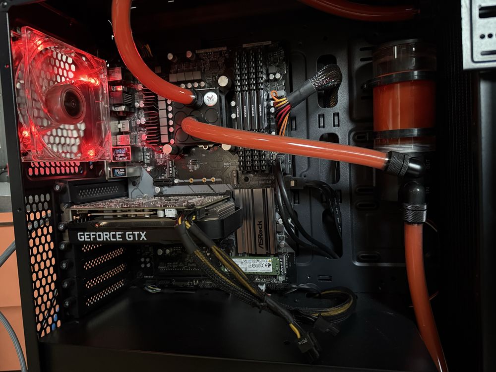 Komputer stacjonarny i5 8400, 64gb ram ,gtx 1660ti, custom LC
