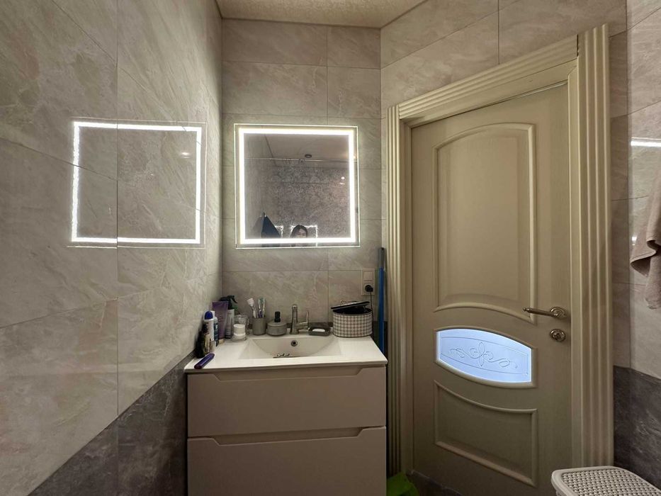 3к квартира с ремонтом в новом доме. Укомплектована. Близость центра