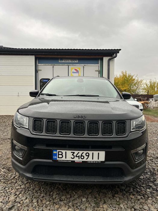 Джип компас латітуде 2020року