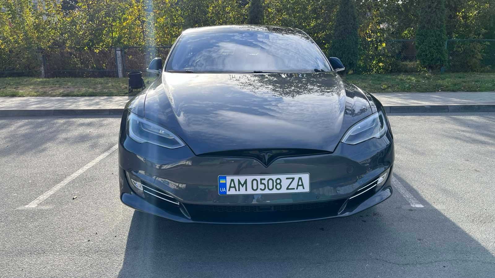 Tesla Model S P90D 2015