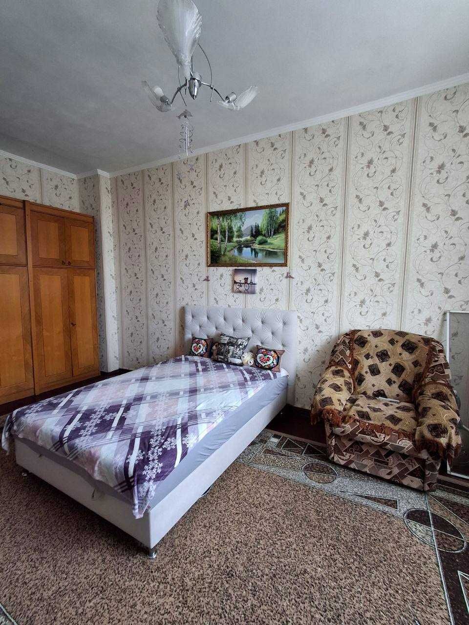 Продам 2 кімнати в гуртожитку в Пересипському районі!