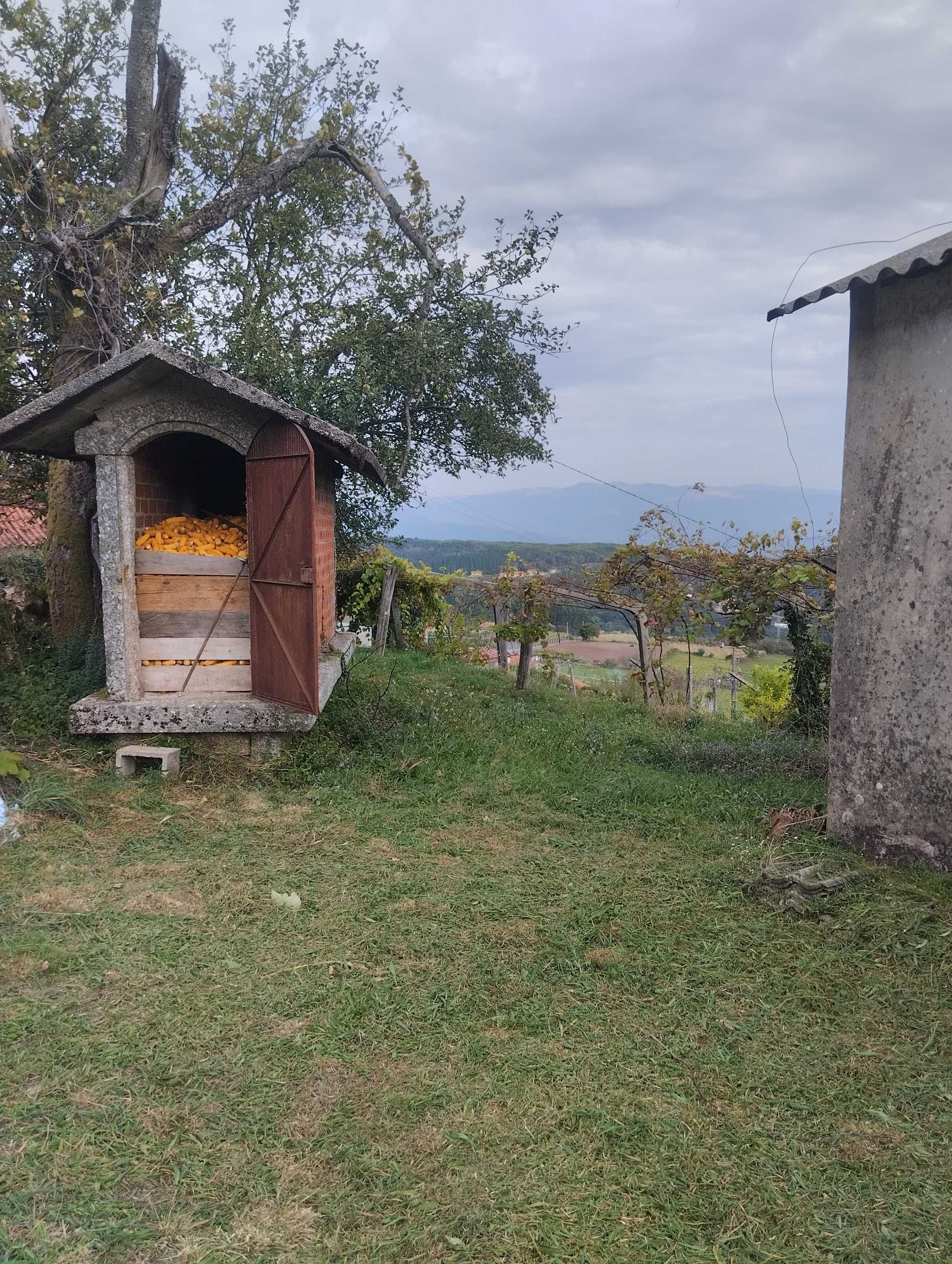 Moradia em pedra/ casa de aldeia - Miranda, Arcos de Valdevez