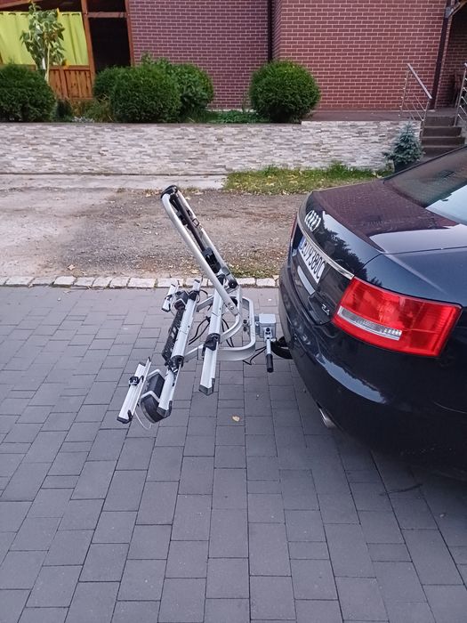 Bagażnik na trzy rowery elektryczne lub zwykłe