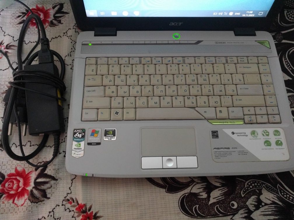 Ноутбук Acer 4520G
