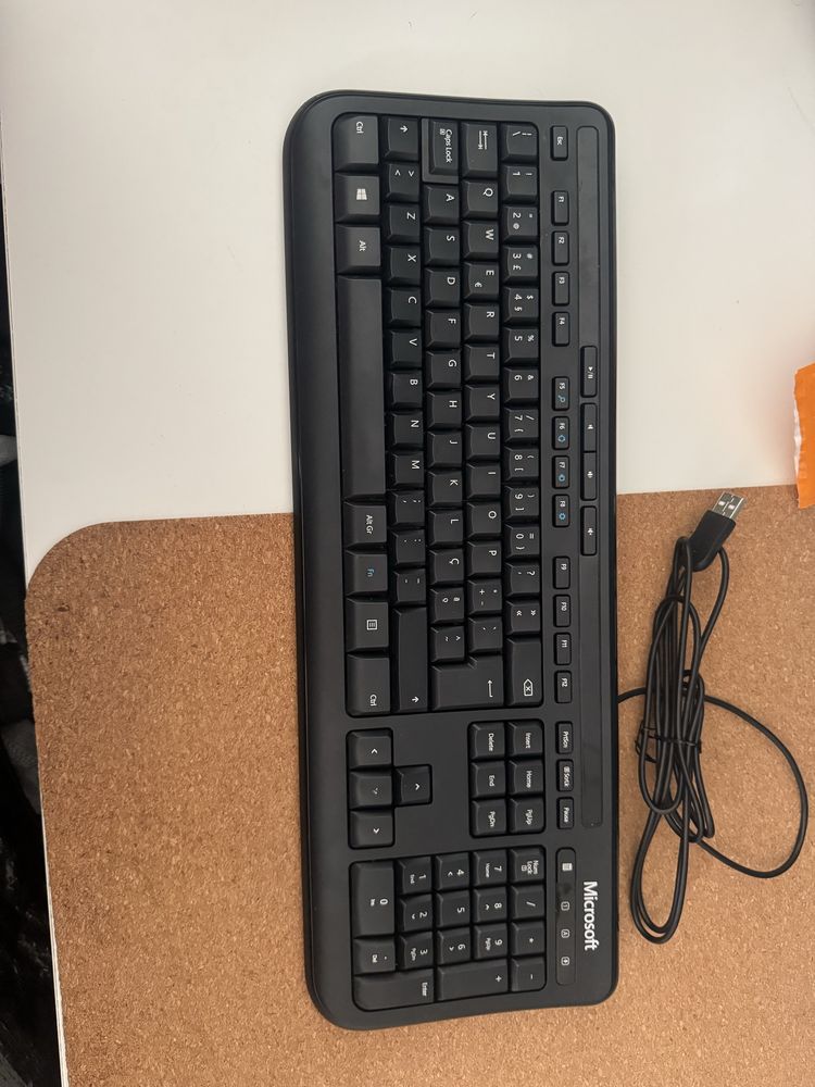 Monitor SyncMaster SA100 e Teclado Microsoft