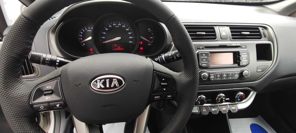 Kia Rio 1,3 benzyna