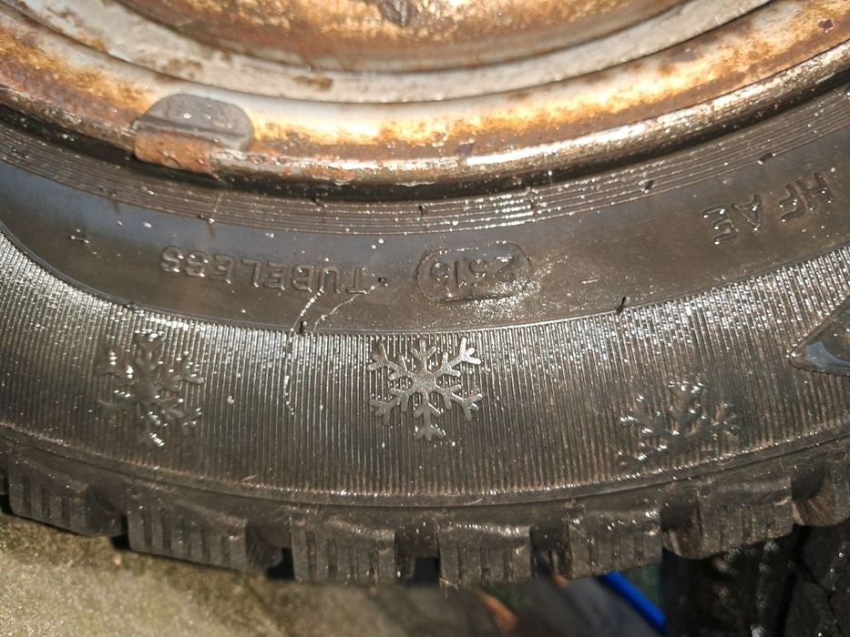 Резина 185/60R14